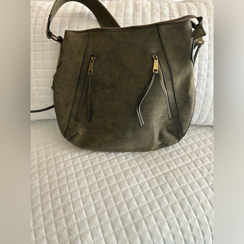 Large Dark Green Different From What Friends Will… - image 1